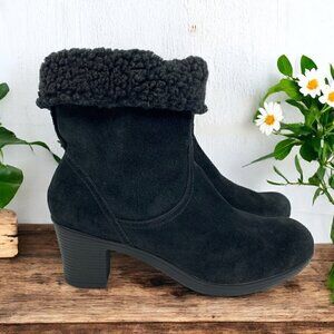 Clarks Bendables Comfort Ankle Boots Black Suede Faux Shearling Lining Size 8.5